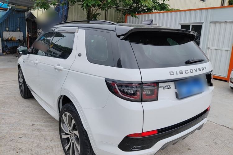 Used Land Rover Discovery Sport 2020 249 PS R-Dynamic Performance Edition Rear Left 45 Deg