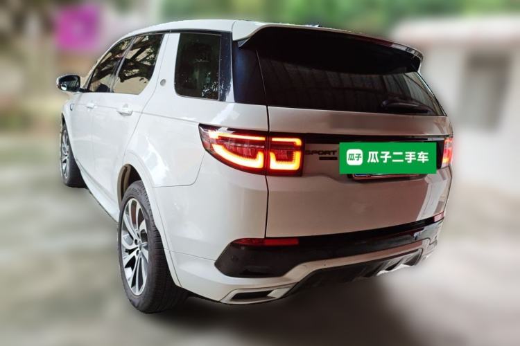 Used Land Rover Discovery Sport 2020 249 PS R-Dynamic Performance Edition Rear Left 45 Deg