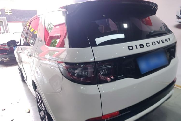 Used Land Rover Discovery Sport 2020 249 PS R-Dynamic Performance Edition Rear Left 45 Deg