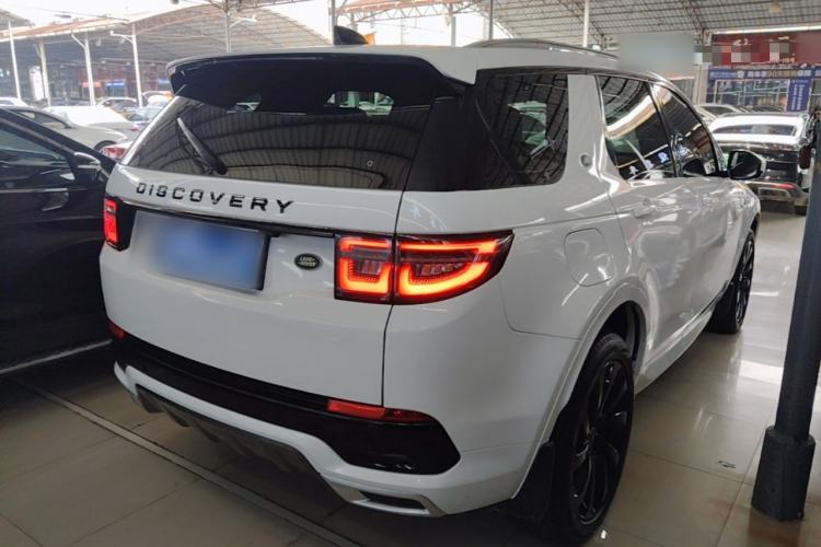Used Land Rover Discovery Sport 2020 249 PS R-Dynamic Performance Edition Rear Right 45 Deg