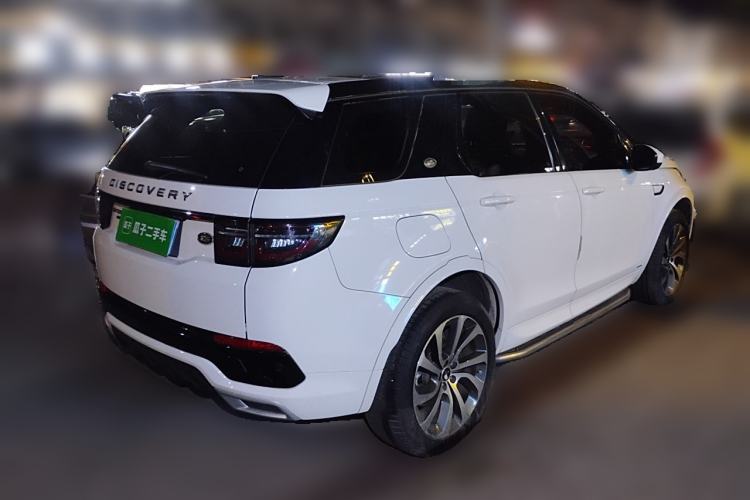 Used Land Rover Discovery Sport 2020 249 PS R-Dynamic Performance Edition Rear Right 45 Deg
