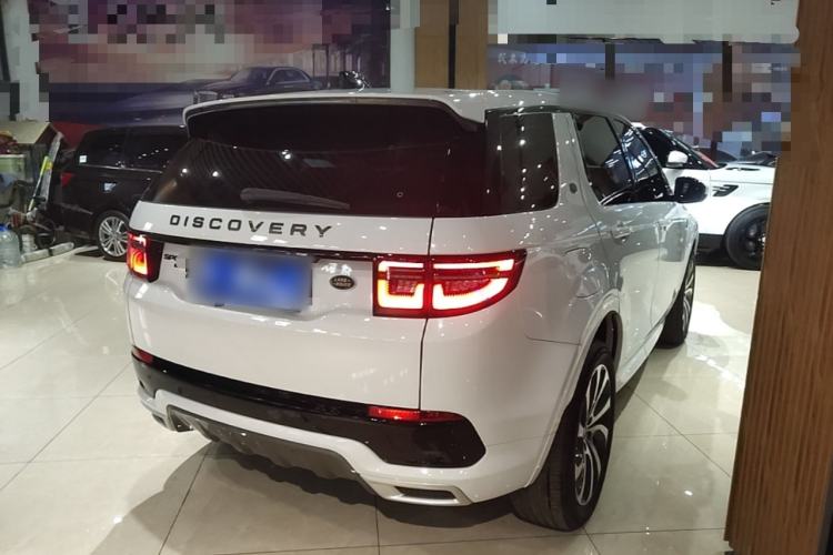 Used Land Rover Discovery Sport 2020 249 PS R-Dynamic Luxury Custom Edition Rear Right 45 Deg