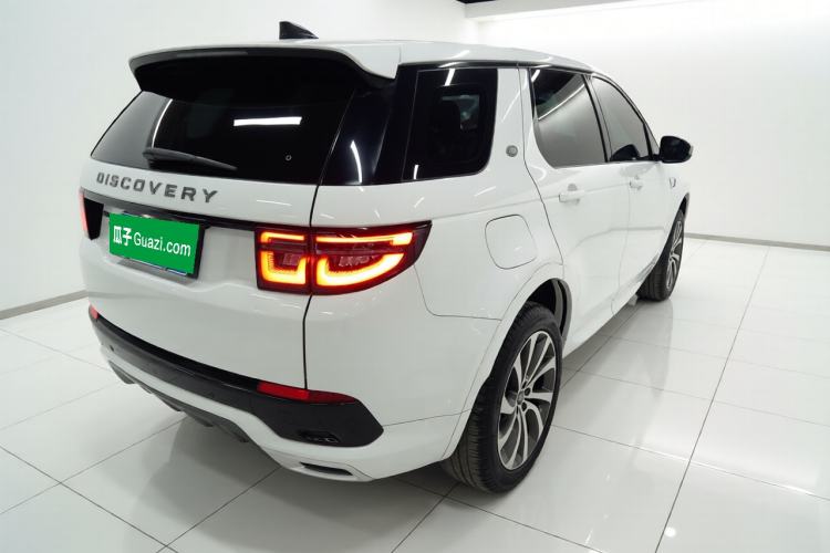Used Land Rover Discovery Sport 2020 249 PS R-Dynamic Performance Edition Rear Right 45 Deg