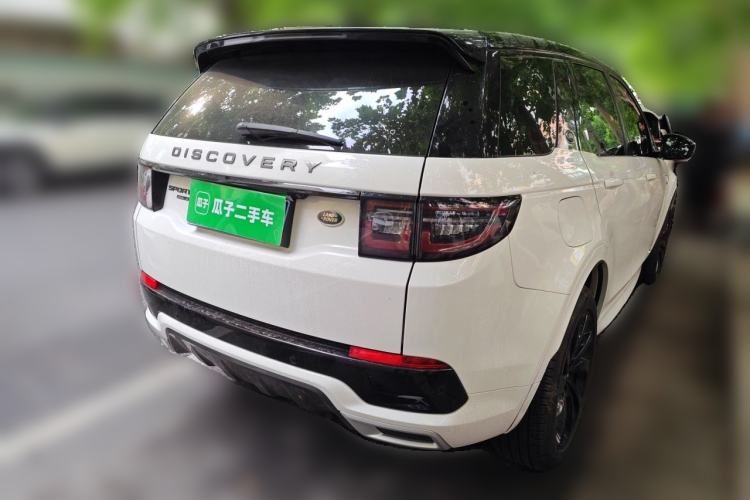Used Land Rover Discovery Sport 2020 249 PS R-Dynamic Performance Edition Rear Right 45 Deg