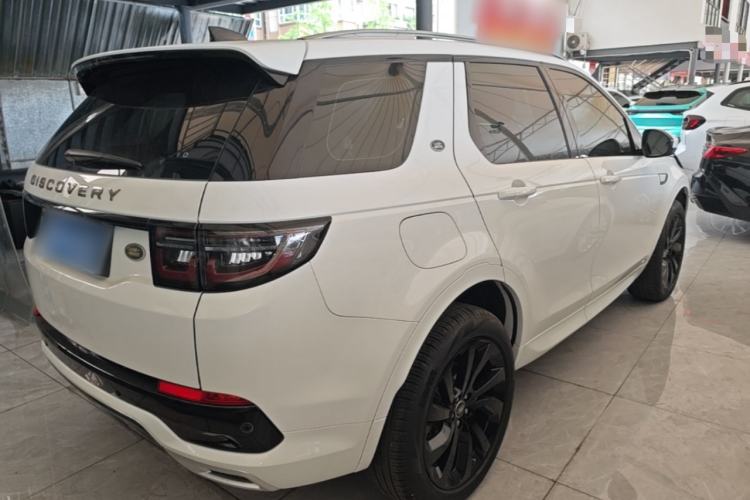 Used Land Rover Discovery Sport 2020 249 PS R-Dynamic Performance Edition Rear Right 45 Deg