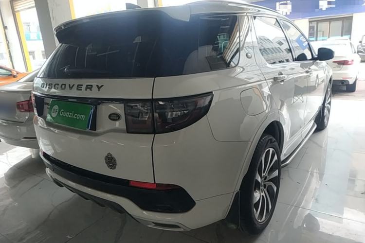 Used Land Rover Discovery Sport 2020 249 PS R-Dynamic Performance Edition Rear Right 45 Deg