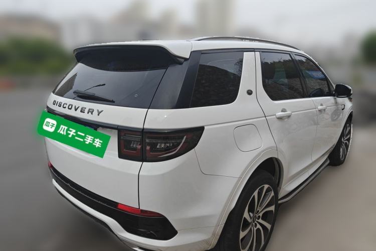 Used Land Rover Discovery Sport 2020 249 PS R-Dynamic Performance Edition Rear Right 45 Deg