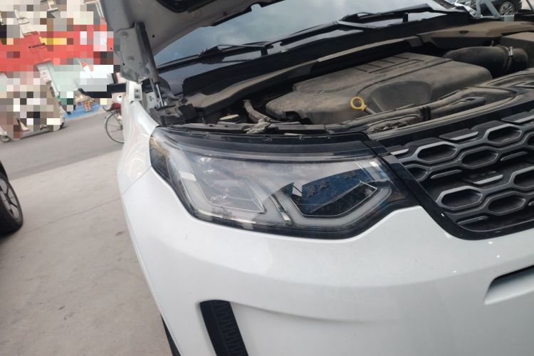 Used Land Rover Discovery Sport 2020 249 PS R-Dynamic Performance Edition Right Front Headlight