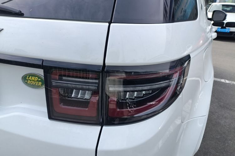 Used Land Rover Discovery Sport 2020 249 PS R-Dynamic Performance Tech Edition 5 Seats Right Rear Taillight