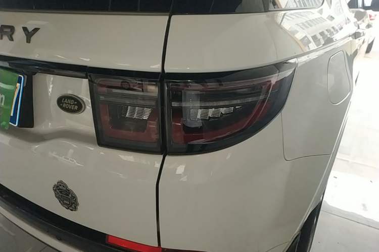 Used Land Rover Discovery Sport 2020 249 PS R-Dynamic Performance Edition Right Rear Taillight
