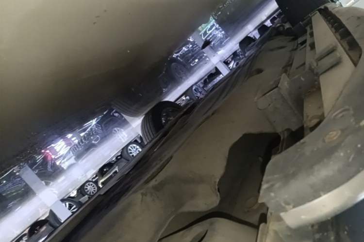 Used Land Rover Discovery Sport 2020 249 PS R-Dynamic Performance Edition Right Side Sill