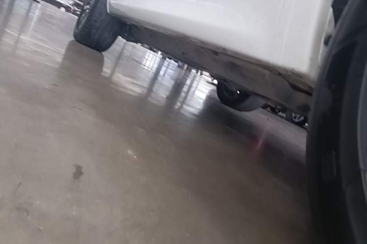 Used Land Rover Discovery Sport 2020 249 PS R-Dynamic Performance Edition Right Side Sill