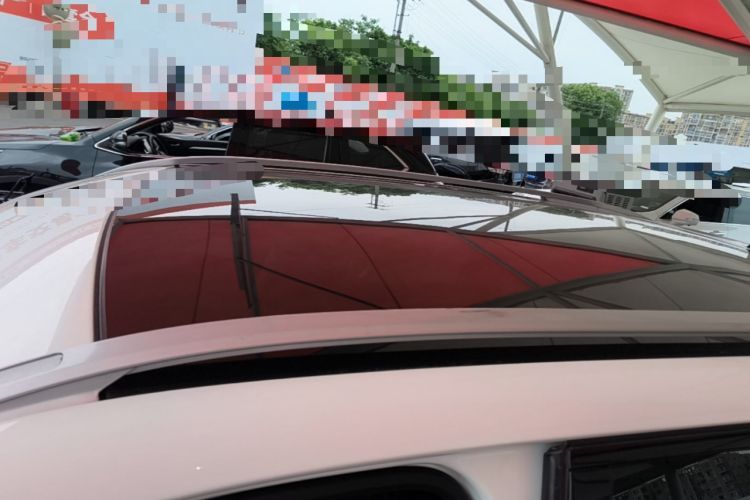 Used Land Rover Discovery Sport 2020 200 PS Family Edition Roof