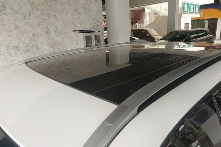 Used Land Rover Discovery Sport 2020 249 PS R-Dynamic Performance Edition Roof