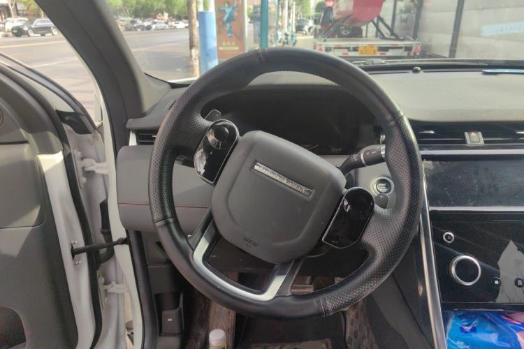 Used Land Rover Discovery Sport 2020 249 PS R-Dynamic Performance Edition Steering Wheel