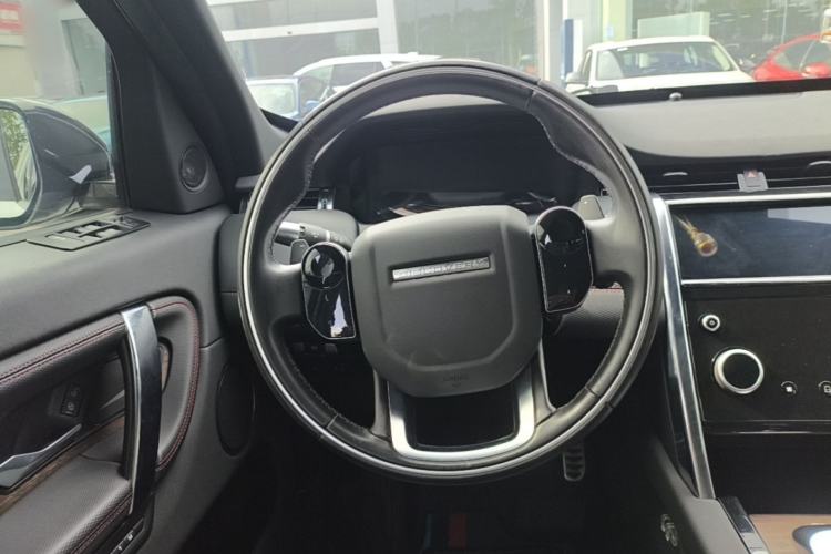 Used Land Rover Discovery Sport 2020 249 PS R-Dynamic Performance Tech Edition 5 Seats Steering Wheel