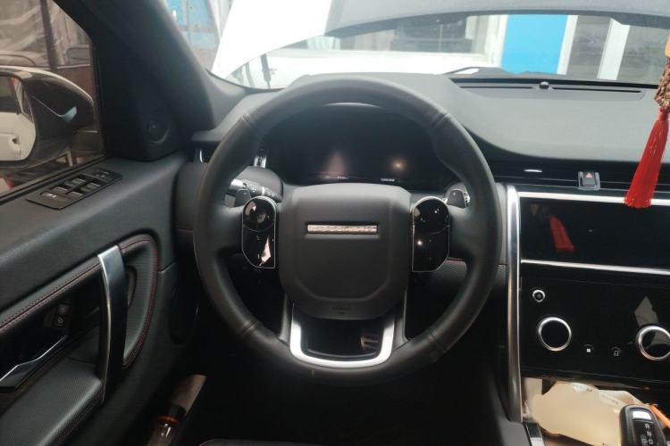 Used Land Rover Discovery Sport 2020 249 PS R-Dynamic Performance Edition Steering Wheel