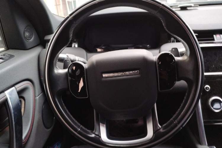 Used Land Rover Discovery Sport 2020 249 PS R-Dynamic Performance Edition Steering Wheel