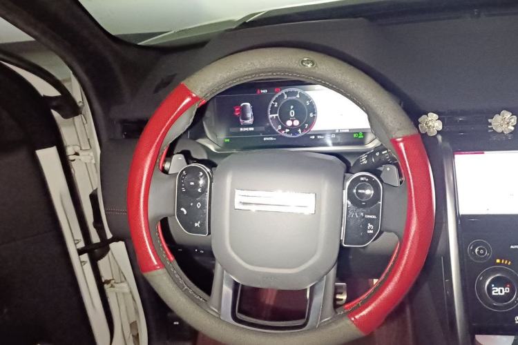 Used Land Rover Discovery Sport 2020 249 PS R-Dynamic Performance Edition Steering Wheel
