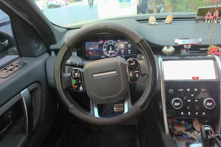Used Land Rover Discovery Sport 2020 249 PS R-Dynamic Performance Edition Steering Wheel