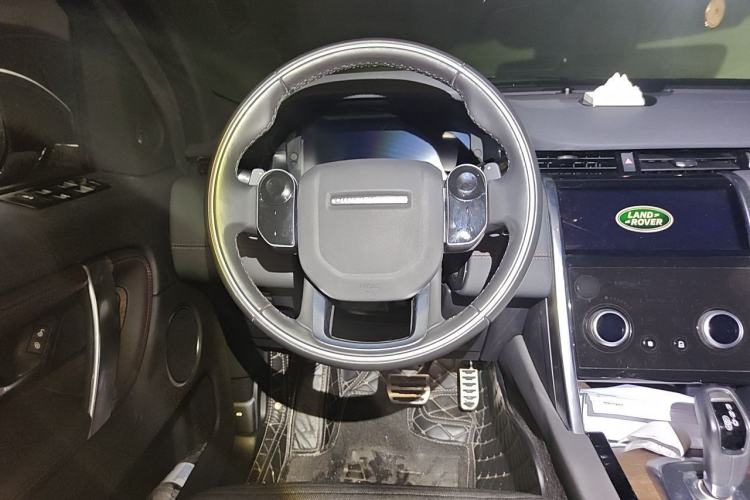 Used Land Rover Discovery Sport 2020 249 PS R-Dynamic Performance Edition Steering Wheel