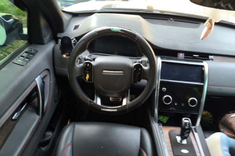Used Land Rover Discovery Sport 2020 249 PS R-Dynamic Performance Edition Steering Wheel
