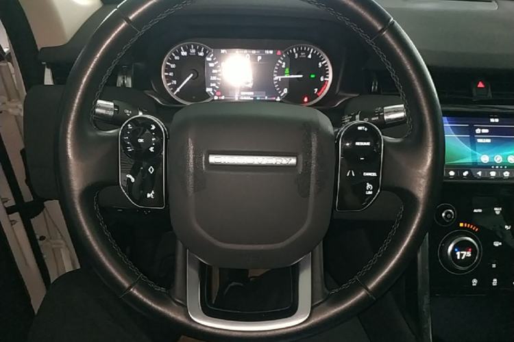 Used Land Rover Discovery Sport 2020 200 PS Family Edition Steering Wheel