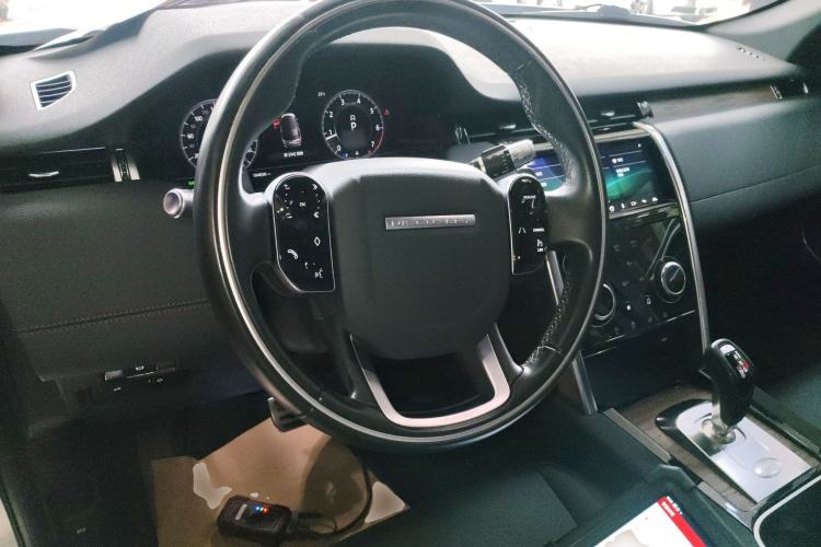 Used Land Rover Discovery Sport 2020 249 PS R-Dynamic Performance Edition Steering Wheel