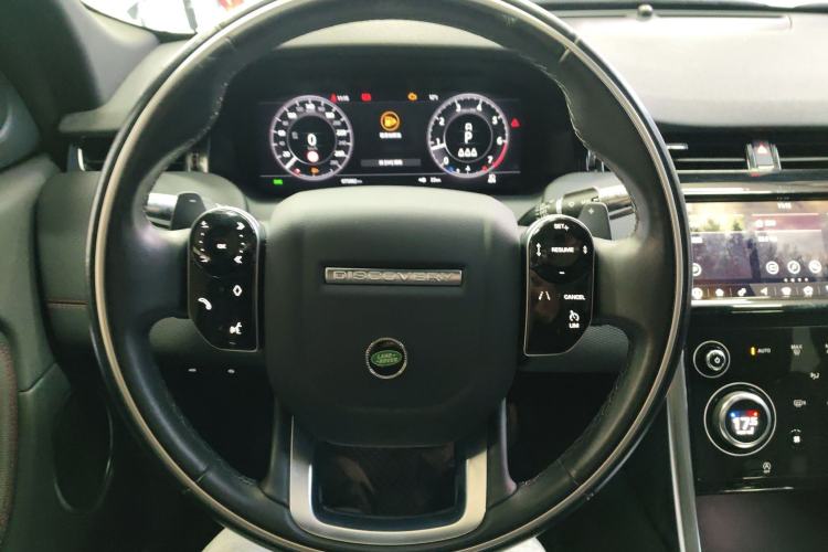 Used Land Rover Discovery Sport 2020 249 PS R-Dynamic Performance Tech Edition 5 Seats Steering Wheel