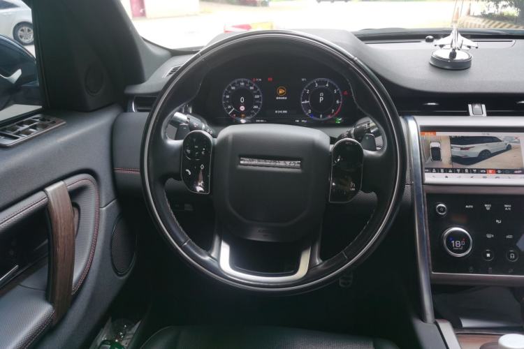 Used Land Rover Discovery Sport 2020 249 PS R-Dynamic Performance Edition Steering Wheel