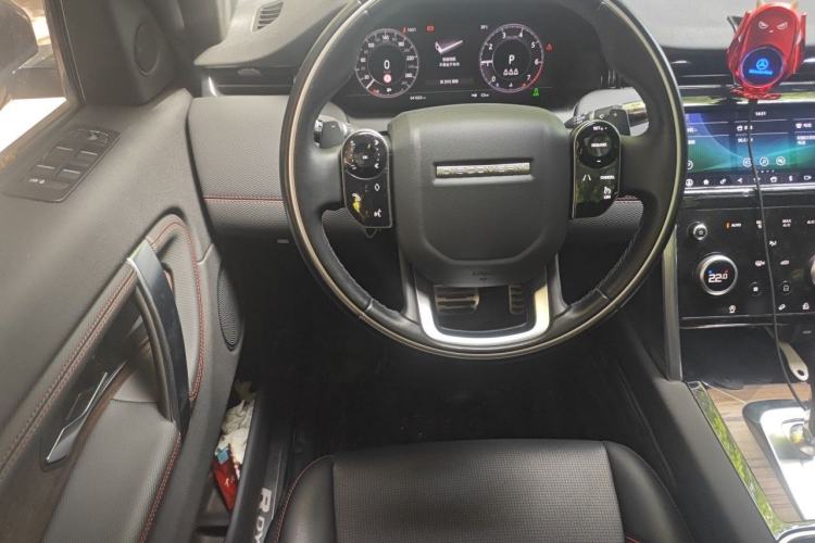 Used Land Rover Discovery Sport 2020 249 PS R-Dynamic Performance Edition Steering Wheel