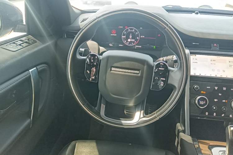 Used Land Rover Discovery Sport 2020 249 PS R-Dynamic Performance Edition Steering Wheel