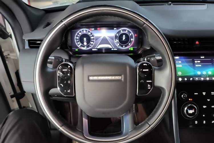 Used Land Rover Discovery Sport 2020 249 PS R-Dynamic Performance Edition Steering Wheel