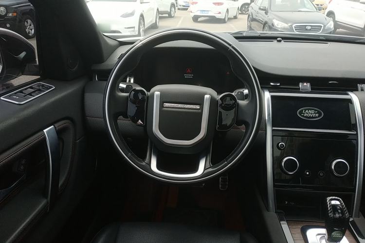 Used Land Rover Discovery Sport 2020 249 PS R-Dynamic Performance Edition Steering Wheel
