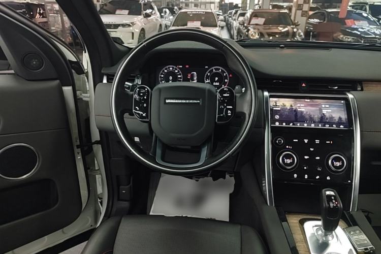 Used Land Rover Discovery Sport 2020 249 PS R-Dynamic Performance Edition Steering Wheel