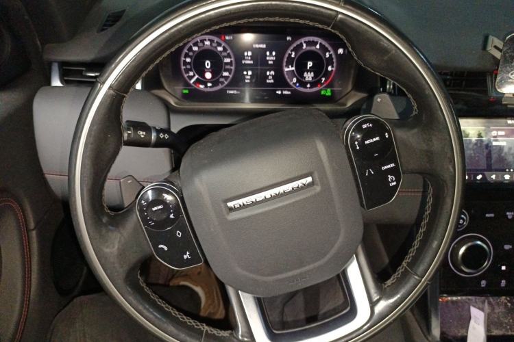 Used Land Rover Discovery Sport 2020 249 PS R-Dynamic Performance Tech Edition 7 Seats Steering Wheel