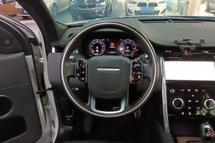 Used Land Rover Discovery Sport 2020 249 PS R-Dynamic Performance Edition Steering Wheel