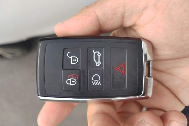 Used Land Rover Discovery Sport 2020 249 PS R-Dynamic Performance Edition Vehicle Key