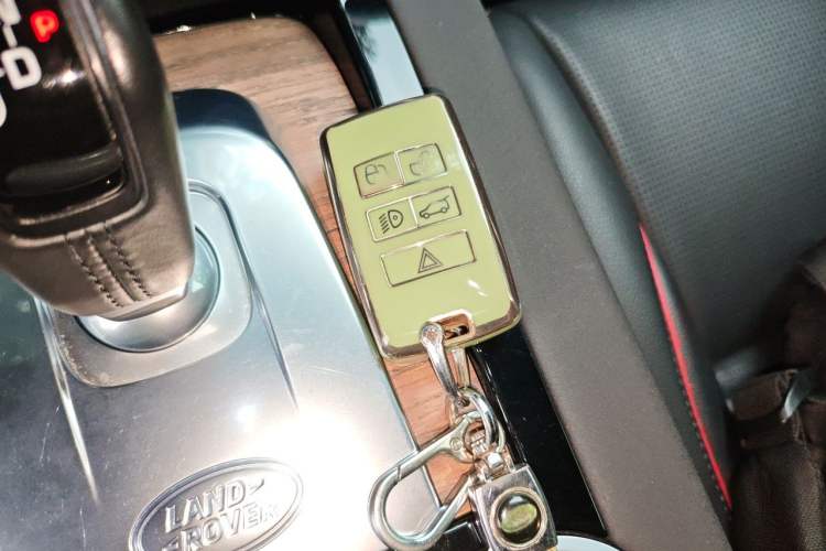 Used Land Rover Discovery Sport 2020 249 PS R-Dynamic Performance Edition Vehicle Key
