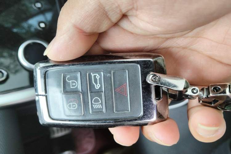 Used Land Rover Discovery Sport 2020 249 PS R-Dynamic Performance Edition Vehicle Key