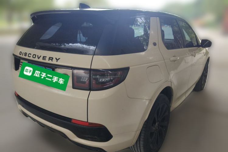 Used Land Rover Discovery Sport 2020 249 PS R-Dynamic Performance Edition Rear Right 45 Deg