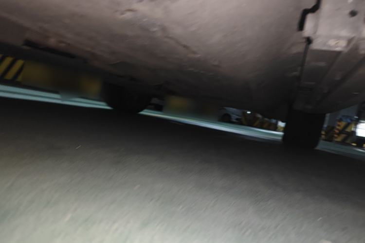 Used Land Rover Discovery Sport 2021 200 PS Family Edition Chassis Front Left