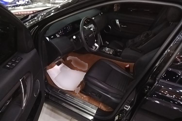 Used Land Rover Discovery Sport 2021 249 PS R-Dynamic S Performance Edition Driver Seat