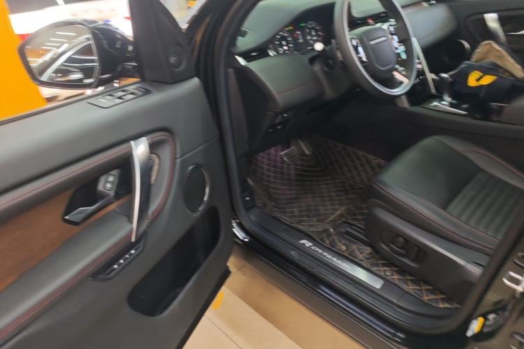 Used Land Rover Discovery Sport 2021 249 PS R-Dynamic SE Performance Tech Edition 5 Seats Driver Seat