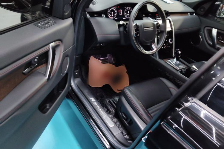 Used Land Rover Discovery Sport 2021 249 PS R-Dynamic S Performance Edition Driver Seat
