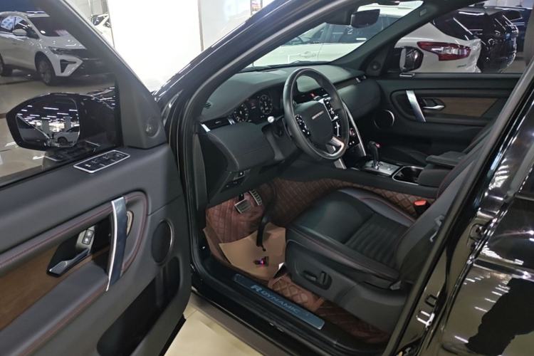 Used Land Rover Discovery Sport 2021 249 PS R-Dynamic S Performance Edition Driver Seat