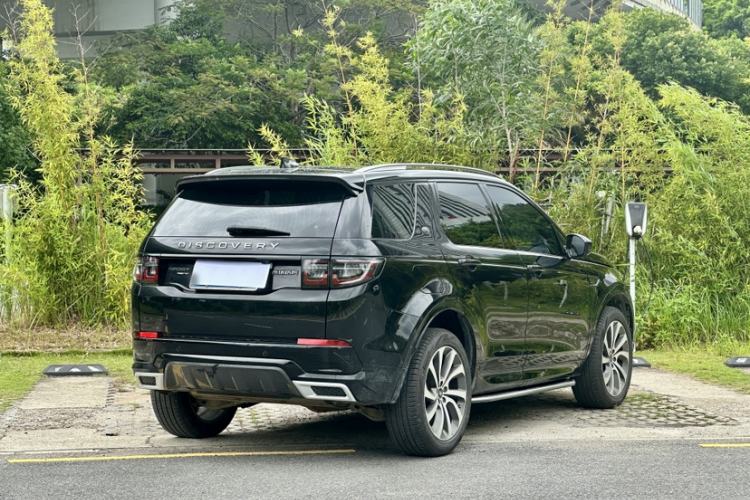 Used Land Rover Discovery Sport 2021 249 PS R-Dynamic S Performance Edition Exterior 4