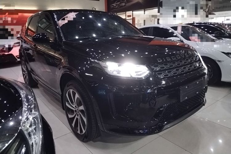 Used Land Rover Discovery Sport 2021 249 PS R-Dynamic S Performance Edition Front Right 45 Deg