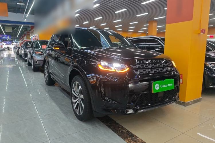 Used Land Rover Discovery Sport 2021 249 PS R-Dynamic SE Performance Tech Edition 5 Seats Front Right 45 Deg