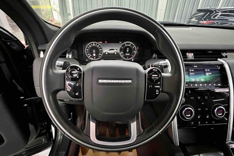 Used Land Rover Discovery Sport 2021 249 PS R-Dynamic S Performance Edition Interior 6